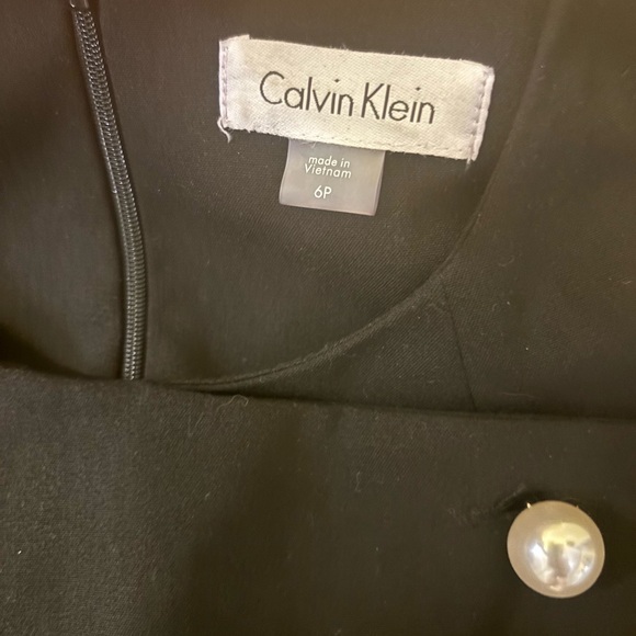 NWOT CALVIN KLEIN’S WOMEN’S SLEEVELESS ZIPUP DRESS - Picture 2 of 5